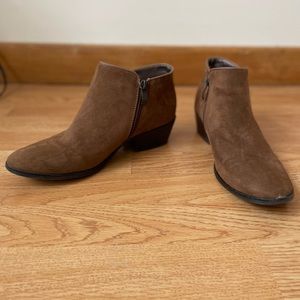XAPPEAL Brown Booties Size 8